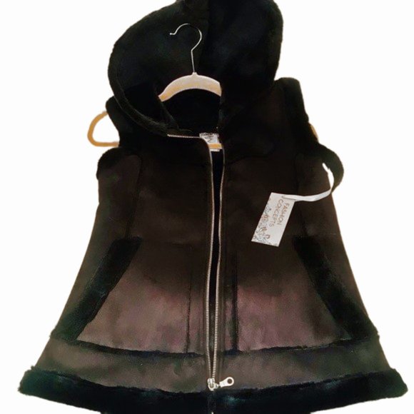 Fashion Concepts Jackets & Blazers - Faux Shearling Hooded Vest, Fashion Concepts